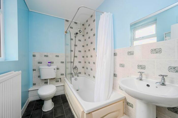 2 Bedroom Terraced House For Sale In Bird Ith Hand, Ormskirk, L39