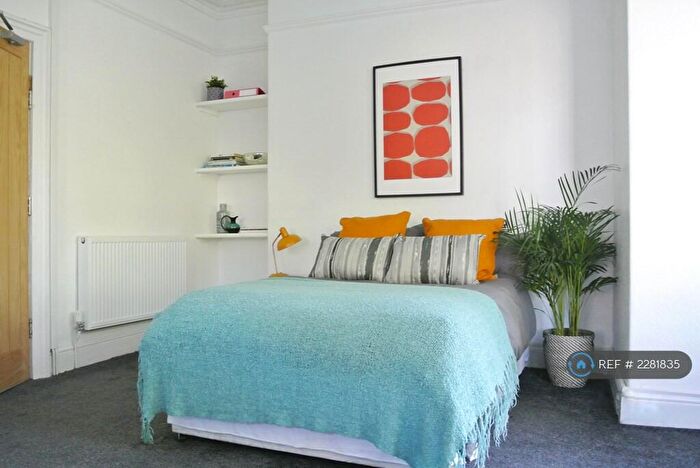 6 Bedroom End Of Terrace House To Rent In Craig Y Don Road, Bangor, LL57