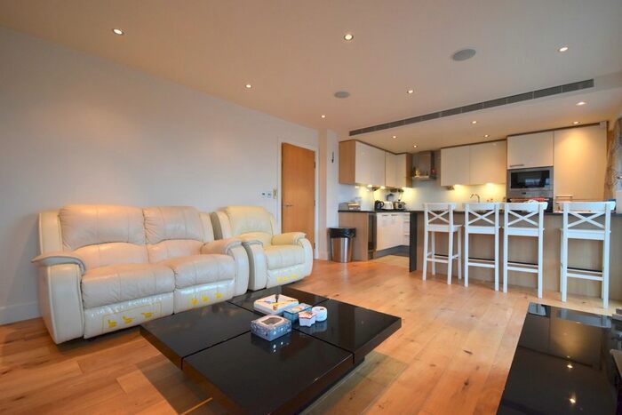 2 Bedroom Flat To Rent In Heritage Avenue, Colindale, NW9