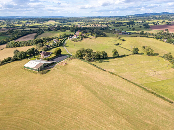Equestrian Facility For Sale In Monsieurs Hall Lane, Dodford, Bromsgrove, Worcestershire, B61