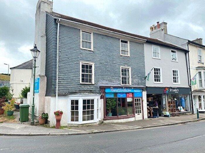 2 Bedroom End Of Terrace House For Sale In Broad Street, Modbury, Ivybridge, Devon, PL21