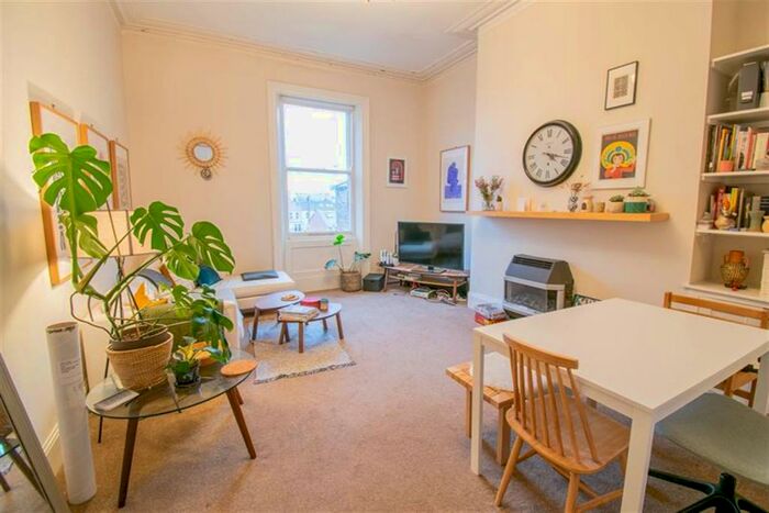 1 Bedroom Apartment To Rent In Jesmond, Newcastle-Upon-Tyne, NE2