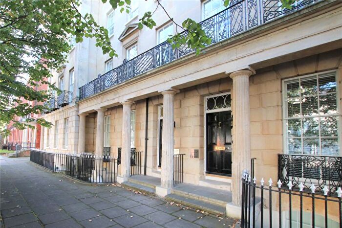 1 Bedroom Apartment To Rent In London Road, Reading, Berkshire, RG1