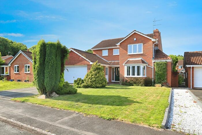 4 Bedroom Detached House For Sale In Turnberry Close, Perton Wolverhampton, Staffordshire, WV6