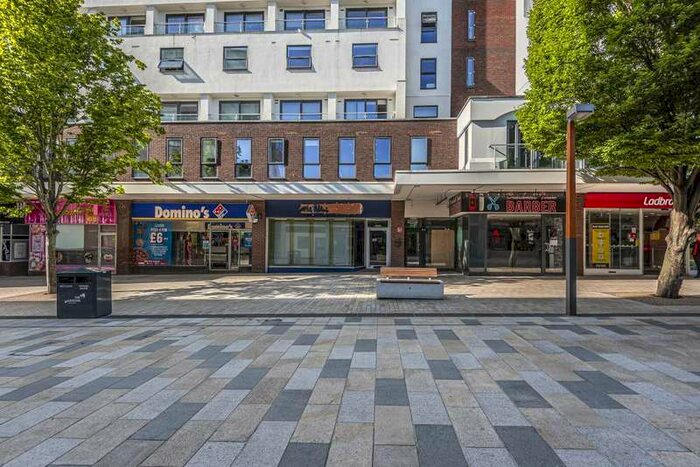 2 Bedroom Apartment To Rent In Miflats, Bracknell, RG12