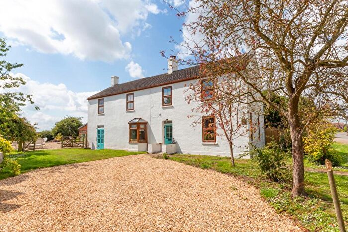 4 Bedroom Detached House For Sale In Main Road, Quadring, Spalding, PE11