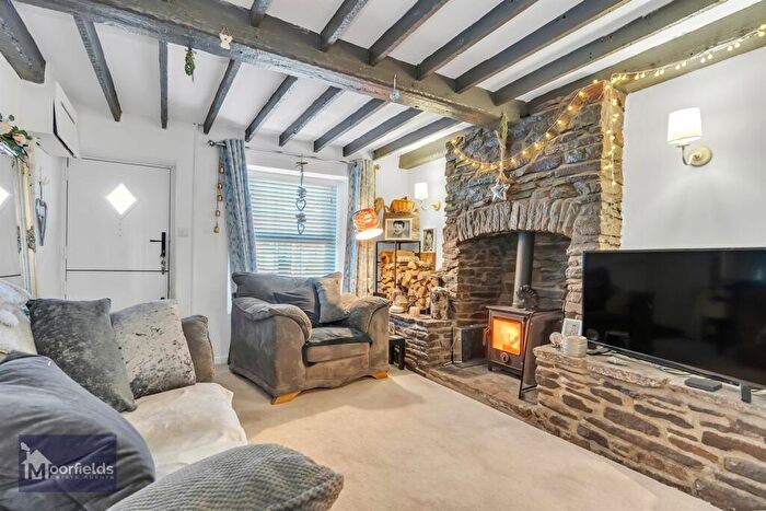 2 Bedroom Cottage For Sale In Church Road, BS15