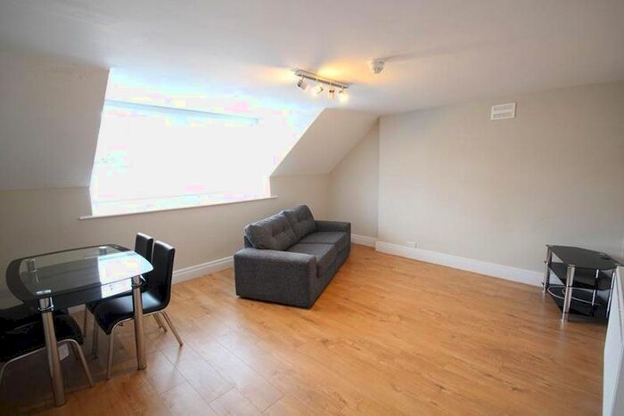 1 Bedroom Flat To Rent In Queens Road, Aberystwyth SY23