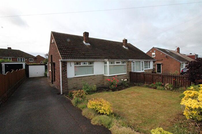2 Bedroom Semi-Detached Bungalow For Sale In Douglas Avenue, Soothill, Batley, WF17