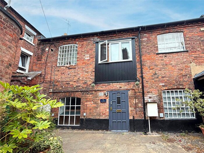 1 Bedroom Flat To Rent In Wyle Cop, Shrewsbury, Shropshire, SY1