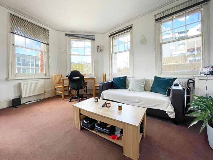 1 Bedroom Flat To Rent In Holloway Road, Holloway, N19