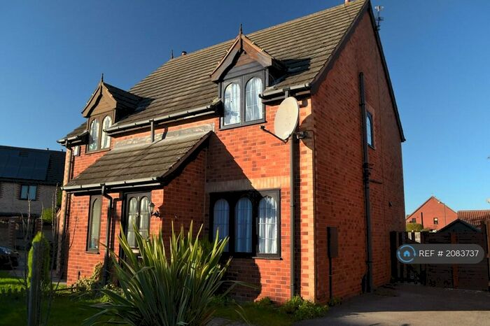 2 Bedroom Semi-Detached House To Rent In Kennington Grove, Edlington, Doncaster, DN12