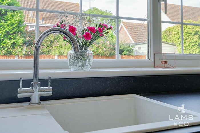 4 Bedroom Detached House For Sale In The Sparlings, Kirby-Le-Soken, Frinton-on-Sea, CO13