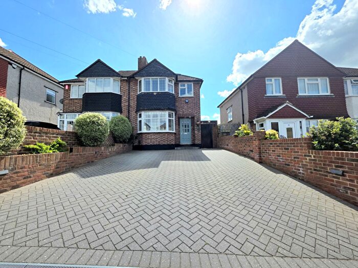 3 Bedroom Semi-Detached House For Sale In Brockman Rise, Bromley, BR1
