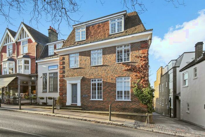 1 Bedroom Flat To Rent In High Street, Harrow On The Hill, HA1