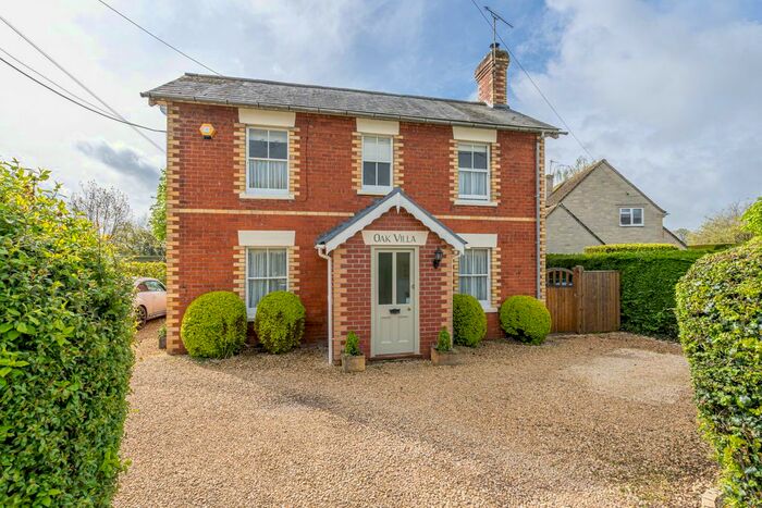 4 Bedroom Detached House To Rent In Hornbury Hill, Minety, Malmesbury, SN16