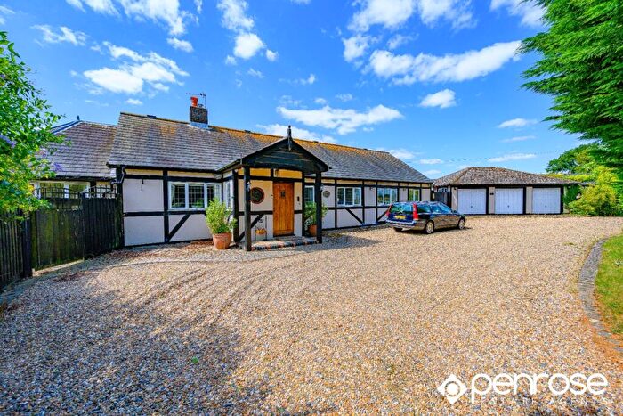 2 Bedroom Detached Bungalow For Sale In The Bungalow, Baileys Close Farm, Breachwood Green, SG4