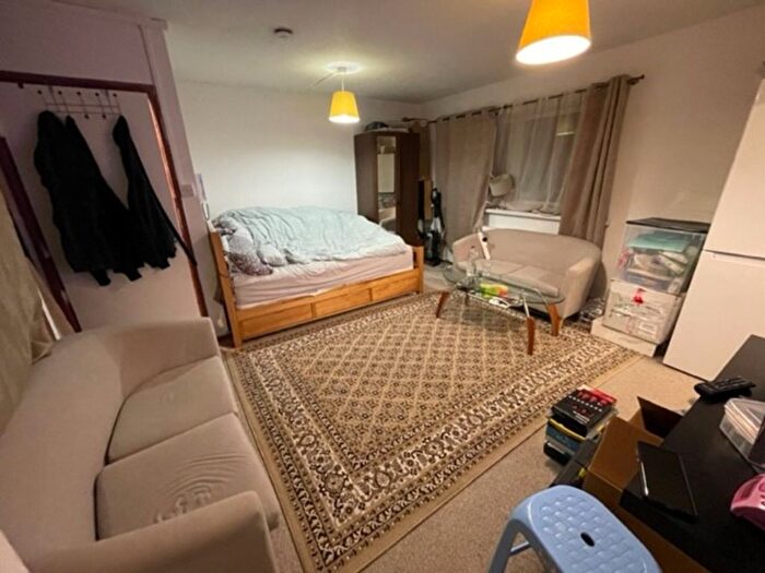 1 Bedroom Studio To Rent In Tavistock Road, Croydon, CR0
