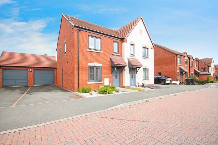 2 Bedroom Semi-Detached House For Sale In Jubilee Way, Bishops Tachbrook, Leamington Spa, Warwickshire, CV33