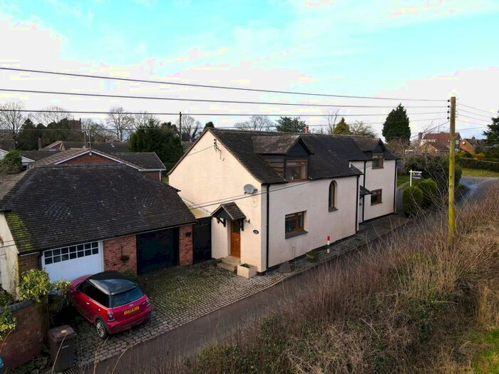 4 Bedroom Cottage For Sale In Holly Lane, Bradley, Staffordshire, ST18