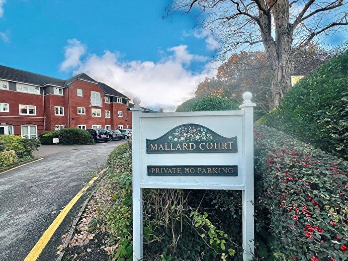 1 Bedroom Flat For Sale In Long Lane, Upton, CH2