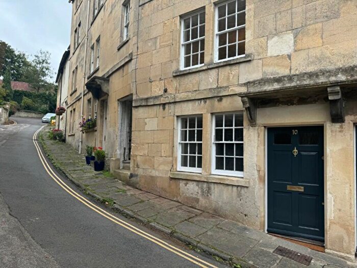 1 Bedroom Maisonette To Rent In Whiteheads Lane, Bradford-On-Avon, Wiltshire, BA15