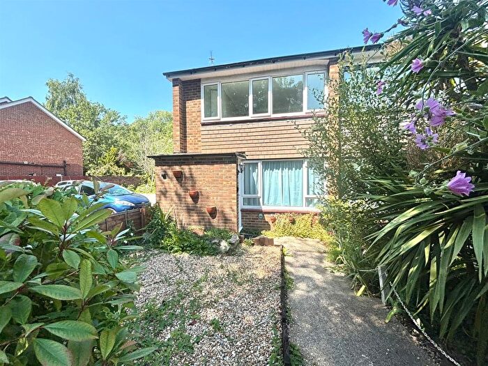 2 Bedroom End Of Terrace House To Rent In Orchard Court, The Island, Longford, West Drayton, UB7