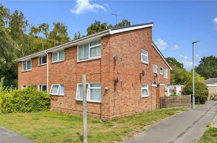 1 Bedroom Flat For Sale In Thames Close, Ferndown, Dorset, BH22