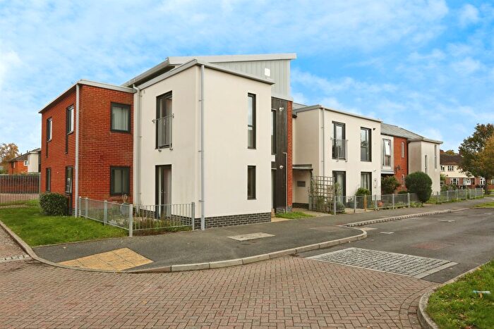 1 Bedroom Flat For Sale In James Road, Gosport, PO13