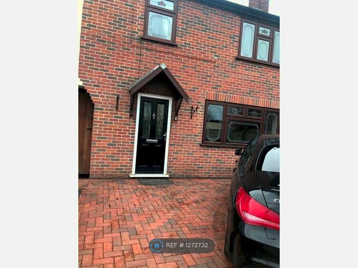3 Bedroom Terraced House To Rent In Stockland Road, Romford RM7
