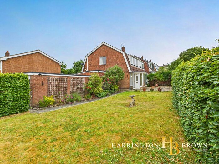 3 Bedroom Semi-Detached House For Sale In Alderside Crescent, Lanchester, DH7