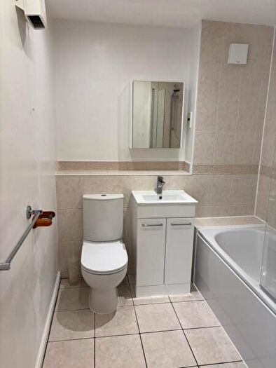 2 Bedroom Apartment To Rent In Garvary Road, London, E16