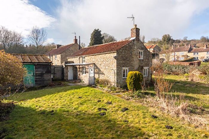 2 Bedroom Detached House For Sale In West End, Ampleforth, York, YO62