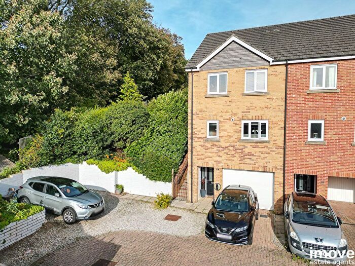 3 Bedroom End Of Terrace House For Sale In Frobisher Road, Newton Abbot, TQ12