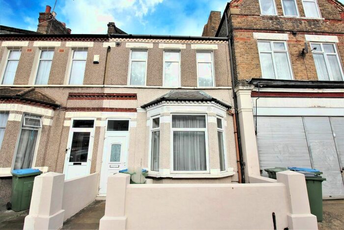 3 Bedroom Terraced House To Rent In Conway Road, Plumstead, SE18