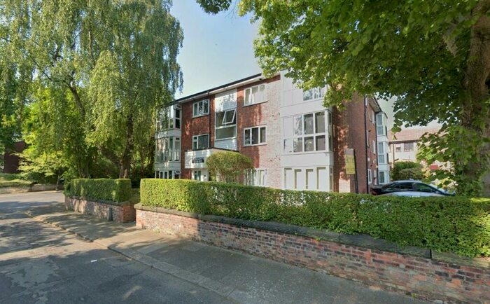 Garage / Parking To Rent In St Marys Court - Garage, Crumpsall, Manchester, M8