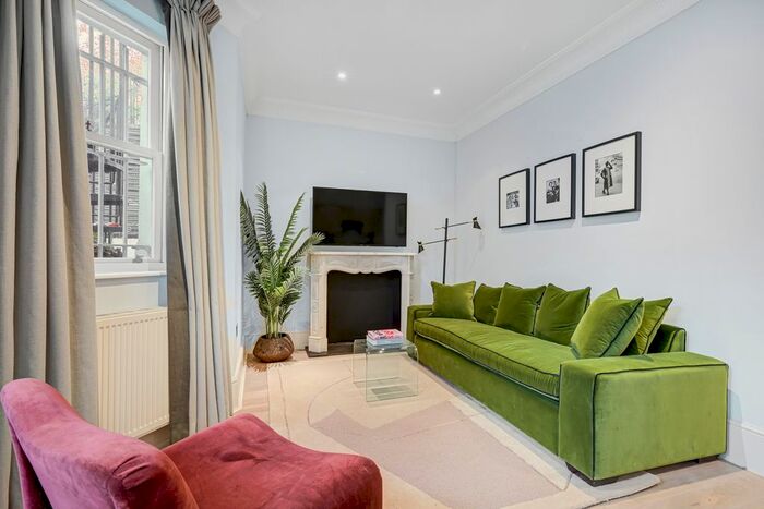 2 Bedroom Flat To Rent In Onslow Gardens, South Kensington, SW7