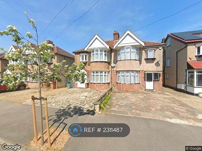 4 Bedroom Semi-Detached House To Rent In Dudley Avenue, Harrow, HA3