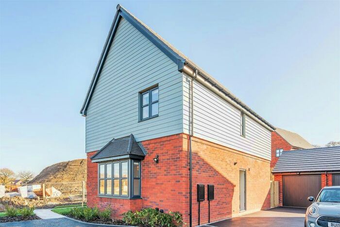 4 Bedroom Detached House To Rent In Whittle Drive, Blythe Valley Park, B90