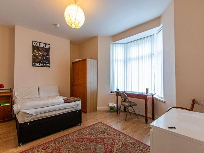 6 Bedroom House To Rent In Arran Street, Cathays, Cardiff, CF24