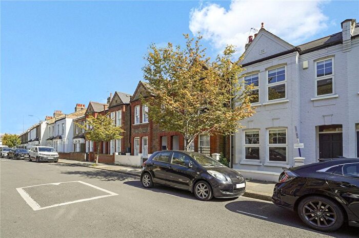 3 Bedroom Terraced House For Sale In Rainville Road, London, W6