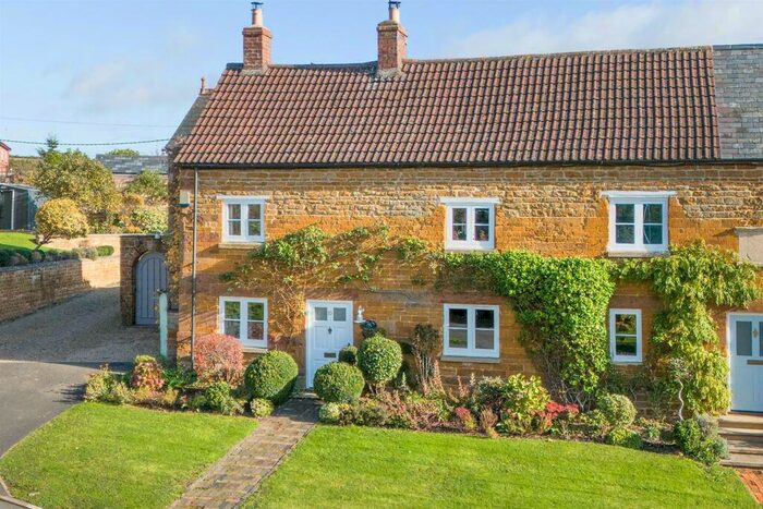 5 Bedroom Cottage For Sale In High Street, Great Easton, LE16