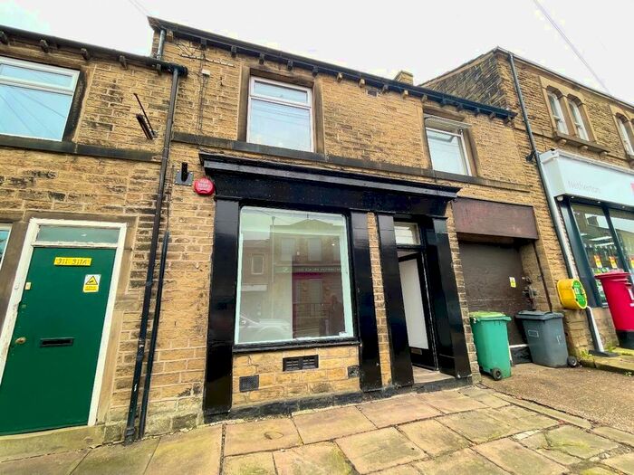 Property To Rent In Meltham Road, Netherton, Huddersfield, HD4