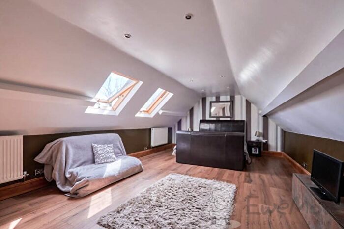 3 Bedroom Detached Bungalow For Sale In Willow Drive, Setchey, King's Lynn, Norfolk, PE33