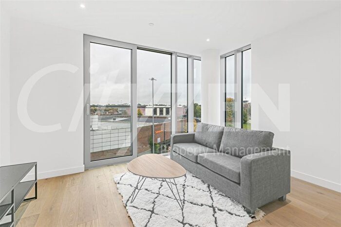 Studio To Rent In Clarendon Road, Watford, WD17