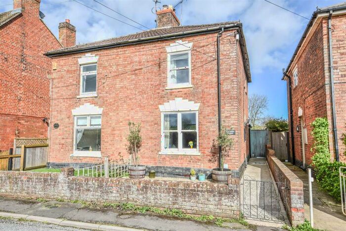 2 Bedroom Semi-Detached House For Sale In Purton, Berkeley, GL13