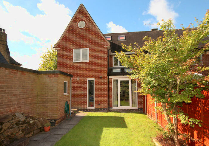 3 Bedroom House To Rent In Westbourne Road, Botanical Gardens, S10