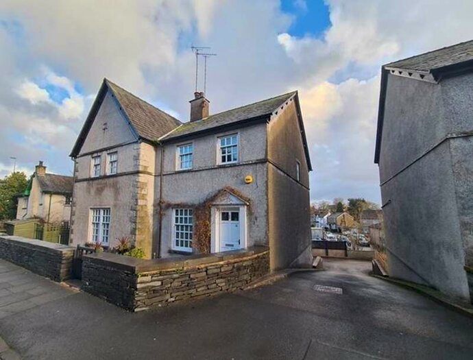3 Bedroom Semi-Detached House To Rent In 3 Princes Street, Ulverston, Cumbria, LA12