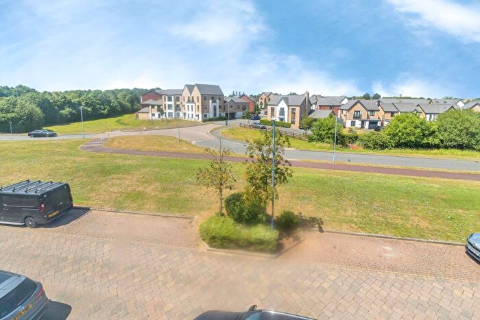 4 Bedroom Semi-Detached House For Sale In Seaton Grove, Broughton, Milton Keynes, Buckinghamshire, MK10
