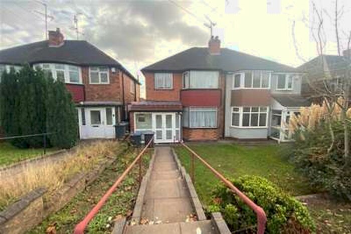 3 Bedroom House To Rent In College Road, Kingstanding, B44